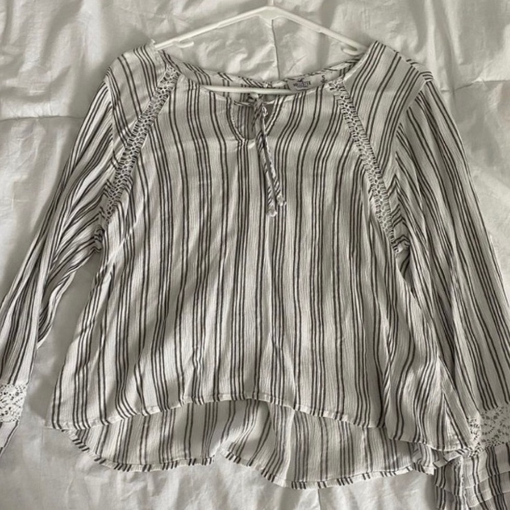 Hollister blouse